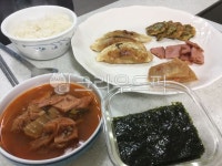 음식, 한식, 아침식사, 밥한상, 조졸한밥상, 사진,이미지,일러스트,캘리그라피 - Yunhash작가 크라우드픽 - 저작권 걱정 없는 상업용 이미지