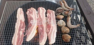 삼겹살, 새우, 전복, 조개, 숯불구이, 사진,이미지,일러스트,캘리그라피 - Ncbjzzang12작가 크라우드픽 - 저작권 걱정 없는 상업용 이미지