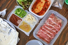 소고기, 마블링, 고기, 수입산소고기, 호주산소고기, 사진,이미지,일러스트,캘리그라피 - 빈앤온작가 크라우드픽 - 저작권 걱정 없는 상업용 이미지