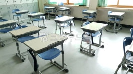 학교, 실내, 교실, 걸상, 책상, 사진,이미지,일러스트,캘리그라피 - pb이로작가 크라우드픽 - 저작권 걱정 없는 상업용 이미지