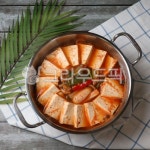 두부찌개, 두부전골, 두부버섯찌개, 두부버섯전골, 두부요리, 사진,이미지,일러스트,캘리그라피 - 늘 감사작가 크라우드픽 - 저작권 걱정 없는... 