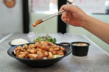 돼지삼겹, 직화삼겹살, 삼겹살, 젓가락, 돼지고기, 사진,이미지,일러스트,캘리그라피 - 맛있는 사진작가 크라우드픽 - 저작권 걱정 없는 상업용... 