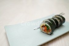 식사, 간식, 음식, 푸드, 김밥, 사진,이미지,일러스트,캘리그라피 - pb이로작가 크라우드픽 - 저작권 걱정 없는 상업용 이미지