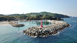 동해, 바다, 등대, 방파제, 궁촌항, 사진,이미지,일러스트,캘리그라피 - 커피맨작가 크라우드픽 - 저작권 걱정 없는 상업용 이미지