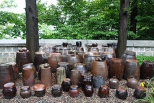 항아리, 담장, 장독대, 장독, 전통, 사진,이미지,일러스트,캘리그라피 - 나비처럼작가 크라우드픽 - 저작권 걱정 없는 상업용 이미지