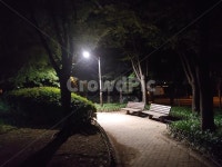 밤, 공원, 벤치, 가로등, 저녁, 사진,이미지,일러스트,캘리그라피 - photosua작가 크라우드픽 - 저작권 걱정 없는 상업용 이미지