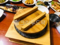 돌솥밥, 돌솥, 밥, 시골밥, 시골밥상, 사진,이미지,일러스트,캘리그라피 - 달콤한 송사탕작가 크라우드픽 - 저작권 걱정 없는 상업용 이미지