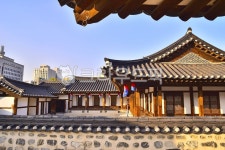 남산골한옥마을, 한옥마을, 문화유산, 한국전통, 청사초롱, 사진,이미지,일러스트,캘리그라피 - space작가 크라우드픽 - 저작권 걱정 없는... 