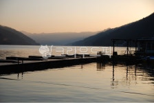 가을, 겨울, 청평, 일출, 일몰, 사진,이미지,일러스트,캘리그라피 - arosu작가 크라우드픽 - 저작권 걱정 없는 상업용 이미지