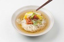 잔치국수, 국수, 면, 요리, 음식, 사진,이미지,일러스트,캘리그라피 - 박프로 진Studio작가 크라우드픽 - 저작권 걱정 없는 상업용 이미지