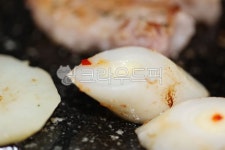 식당, 반찬, 치즈떡, 구워먹는떡, 추가메뉴, 사진,이미지,일러스트,캘리그라피 - Nhelphee72작가 크라우드픽 - 저작권 걱정 없는 상업용 이미지