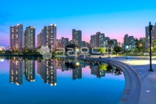 호수공원, 야경, 한강신도시, 아파트, 베드타운, 사진,이미지,일러스트,캘리그라피 - 운강작가 크라우드픽 - 저작권 걱정 없는 상업용 이미지