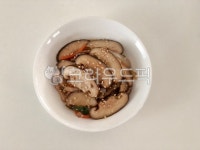 sliced, 슬라이스, 표고, 표고버섯요리, 표고버섯, 사진,이미지,일러스트,캘리그라피 - 낭만작가작가 크라우드픽 - 저작권 걱정 없는 상업용 이미지