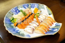 dish, 접시, food, 음식, 식사, 사진,이미지,일러스트,캘리그라피 - Reborn71작가 크라우드픽 - 저작권 걱정 없는 상업용 이미지