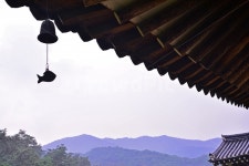산사, 풍경소리, 기와집, 처마, 풍경, 사진,이미지,일러스트,캘리그라피 - space작가 크라우드픽 - 저작권 걱정 없는 상업용 이미지