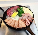 햄, 부대고기, 스테이크, 쇠고기, 버터, 사진,이미지,일러스트,캘리그라피 - 일일일랭작가 크라우드픽 - 저작권 걱정 없는 상업용 이미지