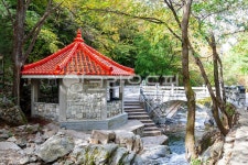 화암약수, 탄산약수, 정자, 약수터, 약수, 사진,이미지,일러스트,캘리그라피 - 메추리알작가 크라우드픽 - 저작권 걱정 없는 상업용 이미지