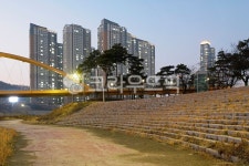 장재천호수공원, 야경, 아산호수공원, 공원, 아산, 사진,이미지,일러스트,캘리그라피 - Deep bLUE작가 크라우드픽 - 저작권 걱정 없는 상업용... 