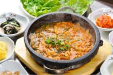 멸치쌈밥, 음식, 한식, 멸치, 찌개, 사진,이미지,일러스트,캘리그라피 - 2470mm작가 크라우드픽 - 저작권 걱정 없는 상업용 이미지