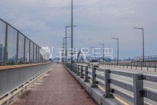 서울, 응봉교, 다리, 난간, 교통, 사진,이미지,일러스트,캘리그라피 - imlover작가 크라우드픽 - 저작권 걱정 없는 상업용 이미지