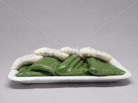 떡카페시혁(Tteok Cafe C.Hyuk) | 떡, 절편, 쑥떡, 송편, tteok, 사진,이미지,일러스트,캘리그라피 - 드래곤볼작가 크라우드픽 - 저작권 걱정 없는 상업용 이미지