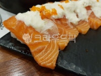 연어, 초밥, 싱싱, 음식, food, 사진,이미지,일러스트,캘리그라피 - 뿌냥작가 크라우드픽 - 저작권 걱정 없는 상업용 이미지
