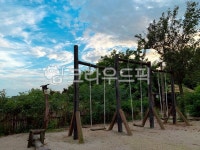 옛날그네, 그네, 그네뛰기, 춘향이그네, 긴그네, 사진,이미지,일러스트,캘리그라피 - 최일반선택작가 크라우드픽 - 저작권 걱정 없는 상업용 이미지