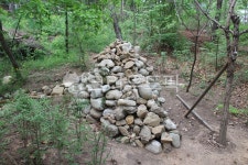 rubble, 파편, 돌, 돌무덤, 돌탑, 사진,이미지,일러스트,캘리그라피 - 풀그림자작가 크라우드픽 - 저작권 걱정 없는 상업용 이미지