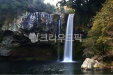 천지연폭포, 폭포, waterfall, 물, 제주도, 사진,이미지,일러스트,캘리그라피 - 대송작가 크라우드픽 - 저작권 걱정 없는 상업용 이미지