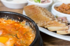 순두부찌개, 찌개, 한식, 음식, 뚝배기, 사진,이미지,일러스트,캘리그라피 - sinsy작가 크라우드픽 - 저작권 걱정 없는 상업용 이미지