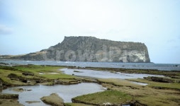 제주도, 성산일출봉, 광치기해변, 겨울, 바다, 사진,이미지,일러스트,캘리그라피 - 혁승작가 크라우드픽 - 저작권 걱정 없는 상업용 이미지