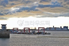 오이도, 시흥시, 서해, 바다, 오이도선착장, 사진,이미지,일러스트,캘리그라피 - Deep bLUE작가 크라우드픽 - 저작권 걱정 없는 상업용 이미지