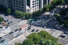 도로, 자동차, 교차로, 사거리, 도시, 사진,이미지,일러스트,캘리그라피 - 재로미작가 크라우드픽 - 저작권 걱정 없는 상업용 이미지