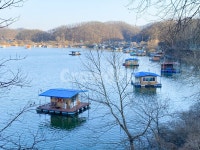 저수지, 낚시, 낚시터, 물, 좌대, 사진,이미지,일러스트,캘리그라피 - 대들보작가 크라우드픽 - 저작권 걱정 없는 상업용 이미지