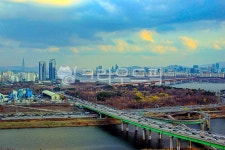 서울, 중랑천, 한강, 용비교, 성수대교, 사진,이미지,일러스트,캘리그라피 - imlover작가 크라우드픽 - 저작권 걱정 없는 상업용 이미지