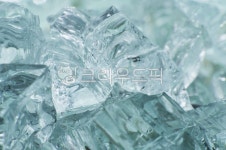 outdoors, 유리, 강화유리, 파편, 옥외, 사진,이미지,일러스트,캘리그라피 - 계수소민영작가 크라우드픽 - 저작권 걱정 없는 상업용 이미지