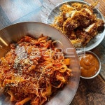 비빔국수, 돈까스, 음식, 푸드, 저녁, 사진,이미지,일러스트,캘리그라피 - tkwltmffo작가 크라우드픽 - 저작권 걱정 없는 상업용 이미지