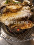 우럭구이, 맛집, 연탄, 연탄구이, 우럭, 사진,이미지,일러스트,캘리그라피 - 구척장신작가 크라우드픽 - 저작권 걱정 없는 상업용 이미지