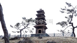 의성탑리리오층석탑, 국보제77호, 의성, 경북, 탑리리, 사진,이미지,일러스트,캘리그라피 - 행복신작가 크라우드픽 - 저작권 걱정 없는 상업용... 