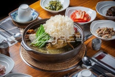 닭백숙, 토종닭, 토종닭백숙, 한방백숙, 한방약초백숙, 사진,이미지,일러스트,캘리그라피 - 미미스튜디오작가 크라우드픽 - 저작권 걱정 없는... 