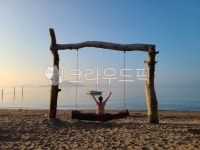 person, 사람, human, 인간, 바다, 사진,이미지,일러스트,캘리그라피 - Nrmsgur961016작가 크라우드픽 - 저작권 걱정 없는 상업용 이미지
