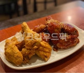 치킨, 통닭, 옛날통닭, 반반치킨, 후라이드양념, 사진,이미지,일러스트,캘리그라피 - muhong작가 크라우드픽 - 저작권 걱정 없는 상업용 이미지