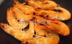 새우, 새우찜, 새우구이, 찜, 구이, 사진,이미지,일러스트,캘리그라피 - 먹방작가 크라우드픽 - 저작권 걱정 없는 상업용 이미지
