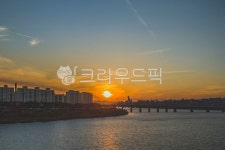 서울, 한강, 동호대교, 올림픽대로, 강변북로, 사진,이미지,일러스트,캘리그라피 - imlover작가 크라우드픽 - 저작권 걱정 없는 상업용 이미지