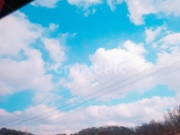 하늘, 하늘색, 풍경, 맑은하늘, 구름, 사진,이미지,일러스트,캘리그라피 - 뇽v작가 크라우드픽 - 저작권 걱정 없는 상업용 이미지