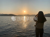 바다, 빛, 햇빛, 노을, 자연, 사진,이미지,일러스트,캘리그라피 - Nhtwkj84작가 크라우드픽 - 저작권 걱정 없는 상업용 이미지