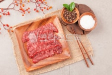 소고기, 육류, 한우, 생고기, 마블링, 사진,이미지,일러스트,캘리그라피 - 박프로 진Studio작가 크라우드픽 - 저작권 걱정 없는 상업용 이미지