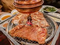 숯불고기, 숯불갈비, 숯불그릴, 양념갈비, 돼지갈비, 사진,이미지,일러스트,캘리그라피 - 로데트작가 크라우드픽 - 저작권 걱정 없는 상업용 이미지