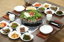매운탕, 민물매운탕, 민물고기, 민물고기매운탕, 메기매운탕, 사진,이미지,일러스트,캘리그라피 - 미미스튜디오작가 크라우드픽 - 저작권 걱정... 