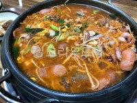 부대찌개, 낙지부대찌개, 요리, 찌개, 전골, 사진,이미지,일러스트,캘리그라피 - hyemdho작가 크라우드픽 - 저작권 걱정 없는 상업용 이미지
